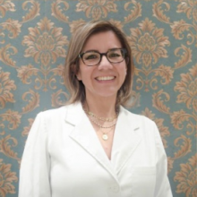 Dra. Verónica Vélez Mora  (Ecuador)
