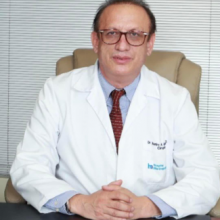 Dr. Ramiro Guadalupe: (Quito-Ecuador)